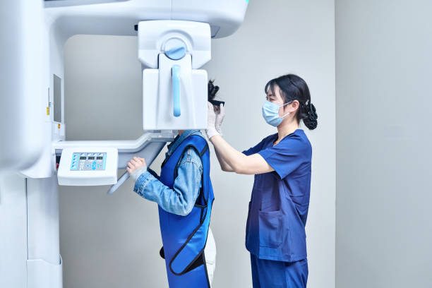 Best Emergency Cosmetic Dentistry in Walnut Grove, CA